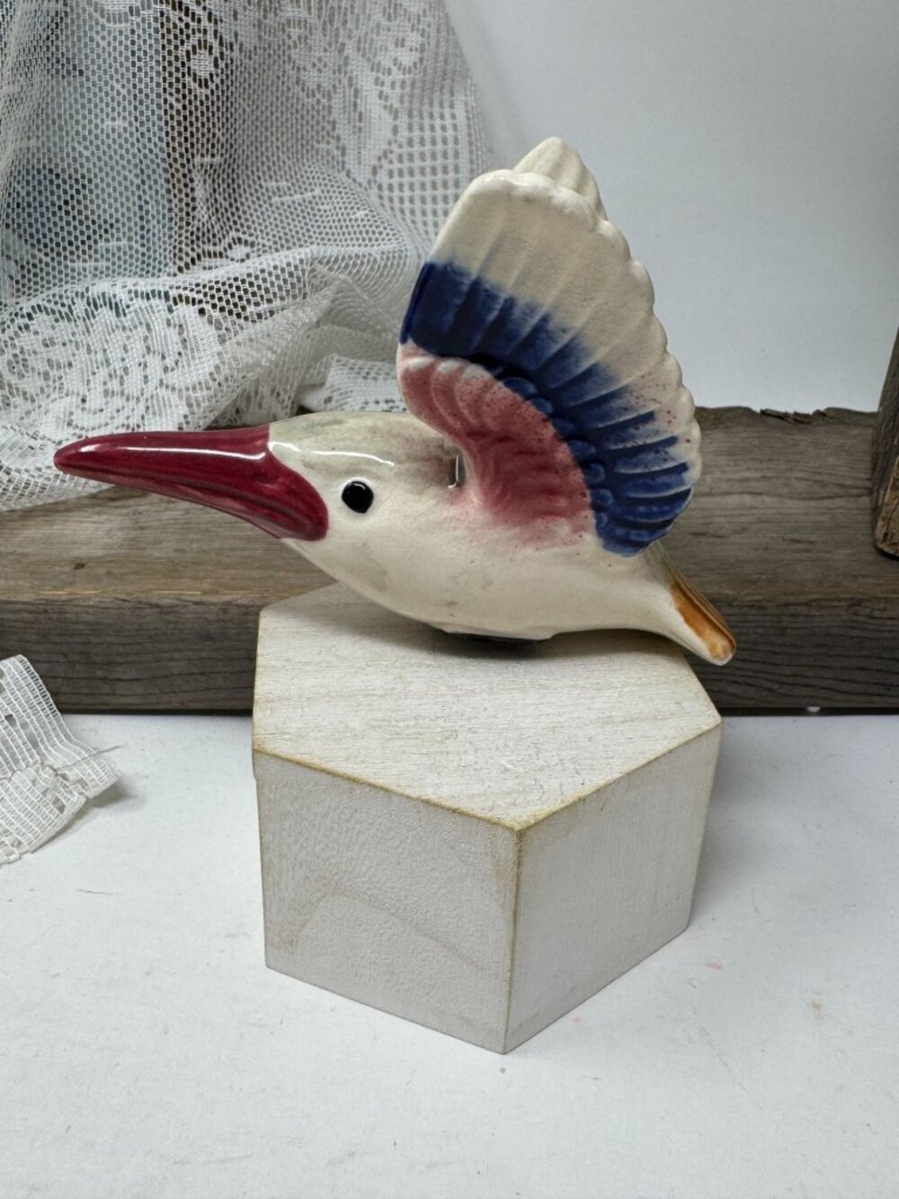 Vintage hand painted Ceramic Humming Bird Wall Pocket Planter